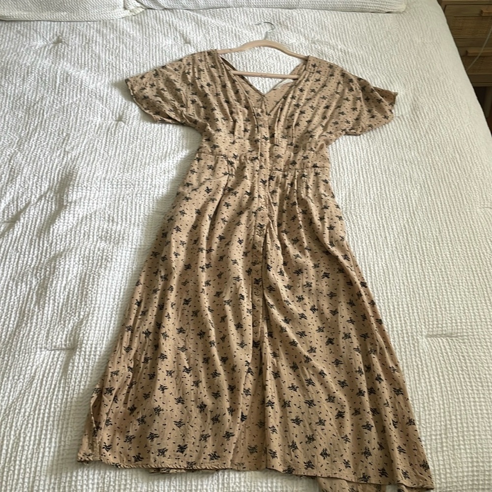 ASTR Midi Dress